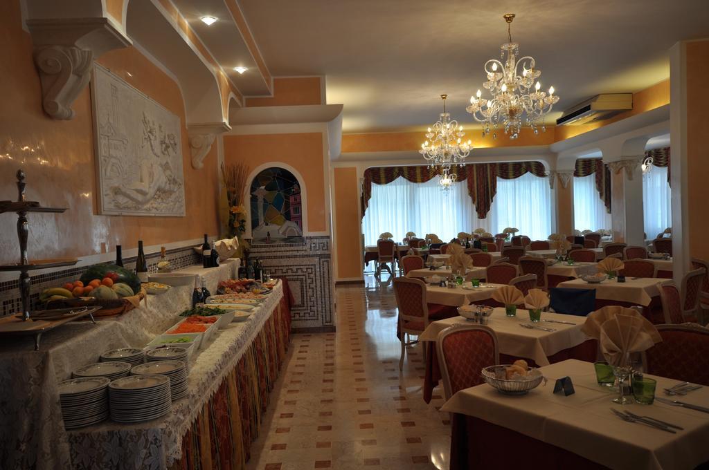 Hotel Real Sottomarina Zewnętrze zdjęcie