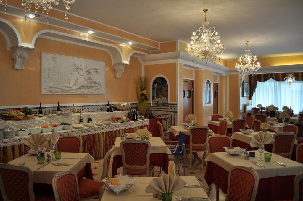 Hotel Real Sottomarina Zewnętrze zdjęcie